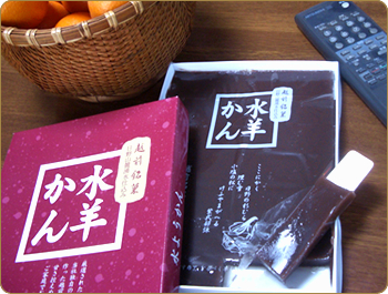 「こたつ」と「みかん」とのセットが定番「福井の水ようかん」