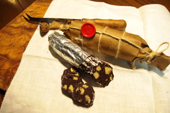 Salame di cioccolatoサラーメディチョッコラート