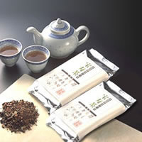 18種類の野草をブレンド 「宝寿茶」