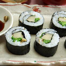 筍と菜の花の海苔巻き