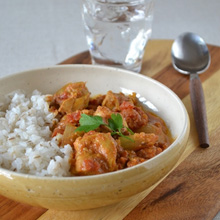 玉ねぎたっぷりスパイシーチキンカレー