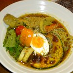 野菜たっぷり　チキンスープカレー