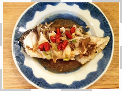 【写真】魚の包み焼き 目鯛のニンニク醤油
