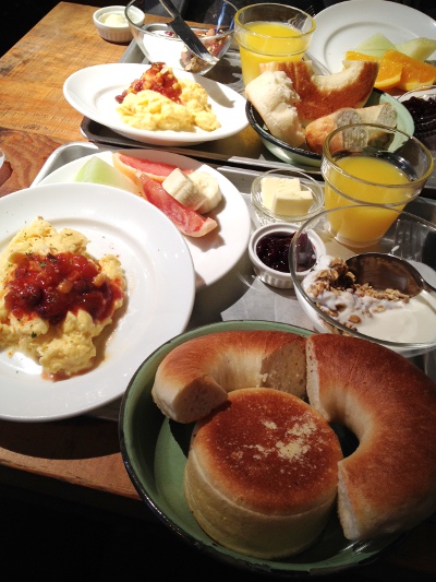 factory_breakfast_201204.JPG